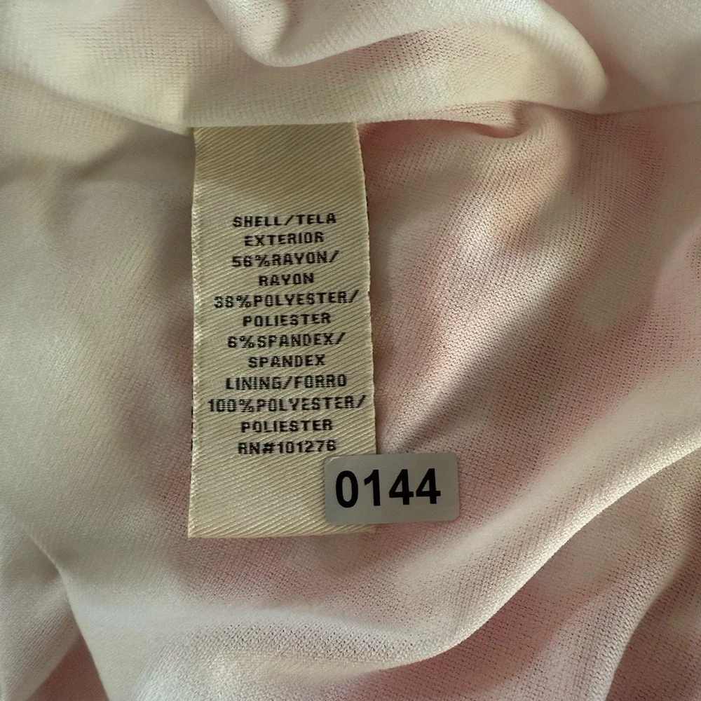 Beige by Eci Women’s Coral and White Textured Knit Lined Maxi Dress Size M - Picture 11 of 11